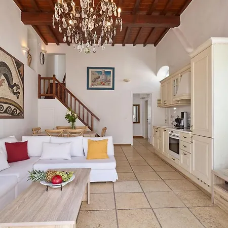 Myconian Princess Apartment *